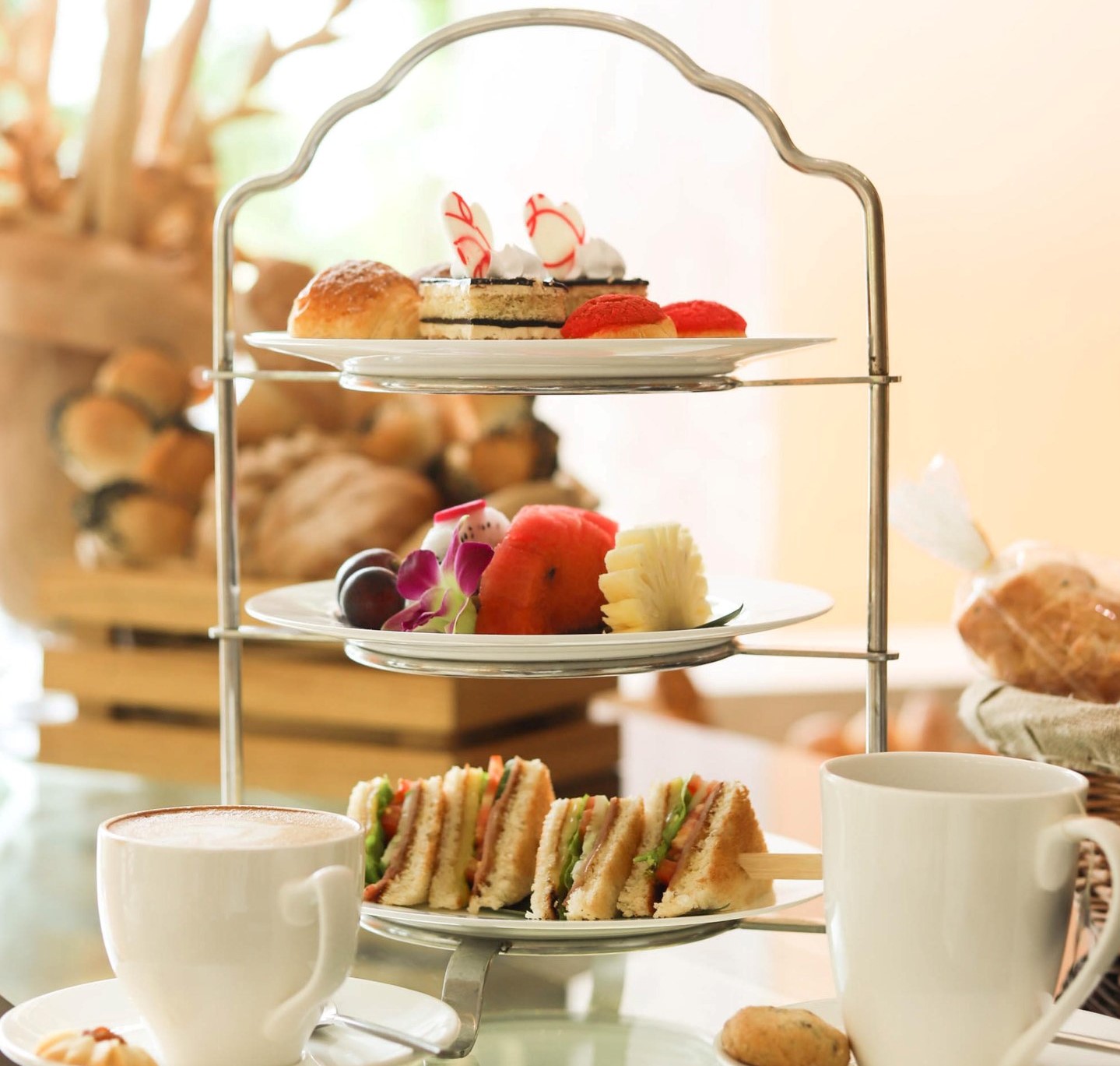 DAILY HIGH TEA